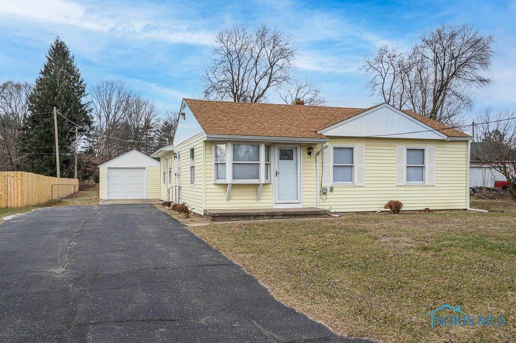 3657 Holland Sylvania Road - Photo 1