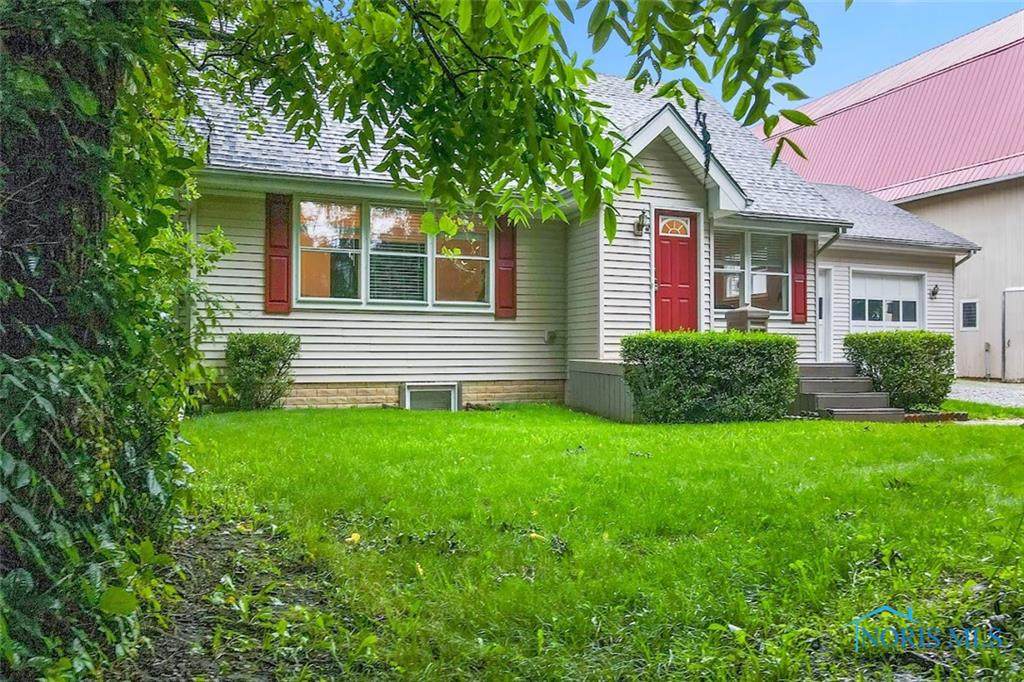8212 Erie Street - Photo 1