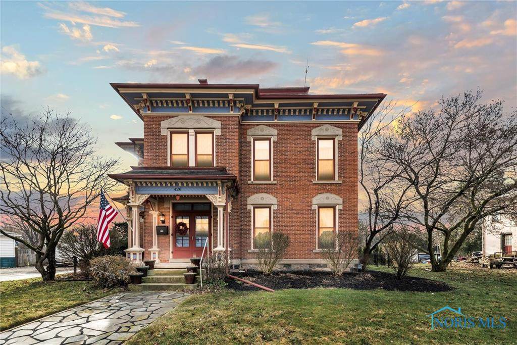 426 Cherry Street - Photo 1