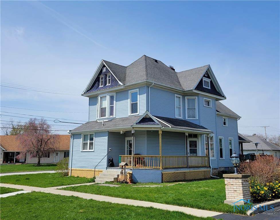 112 Perry Street - Photo 1