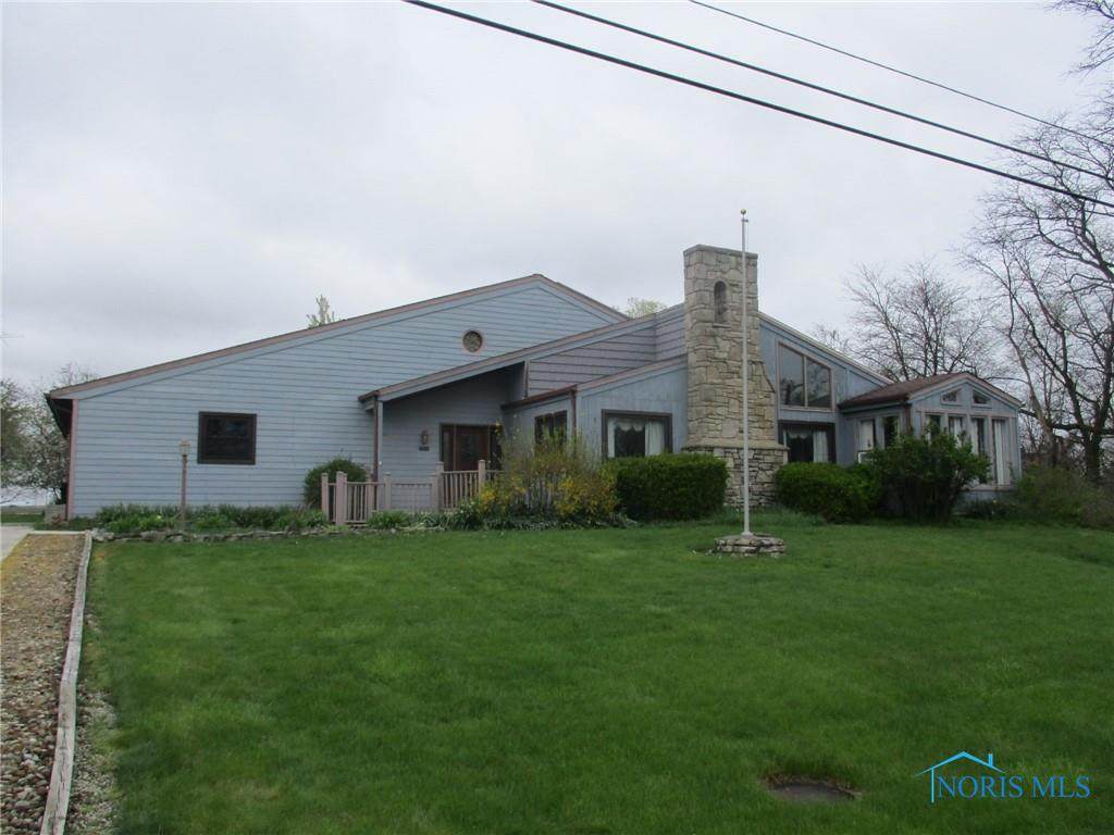 1120 Riverview Avenue - Photo 1