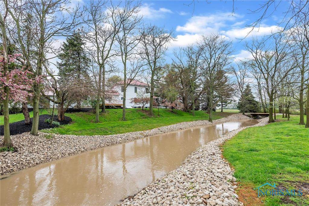 1718 County Road 122 - Photo 1