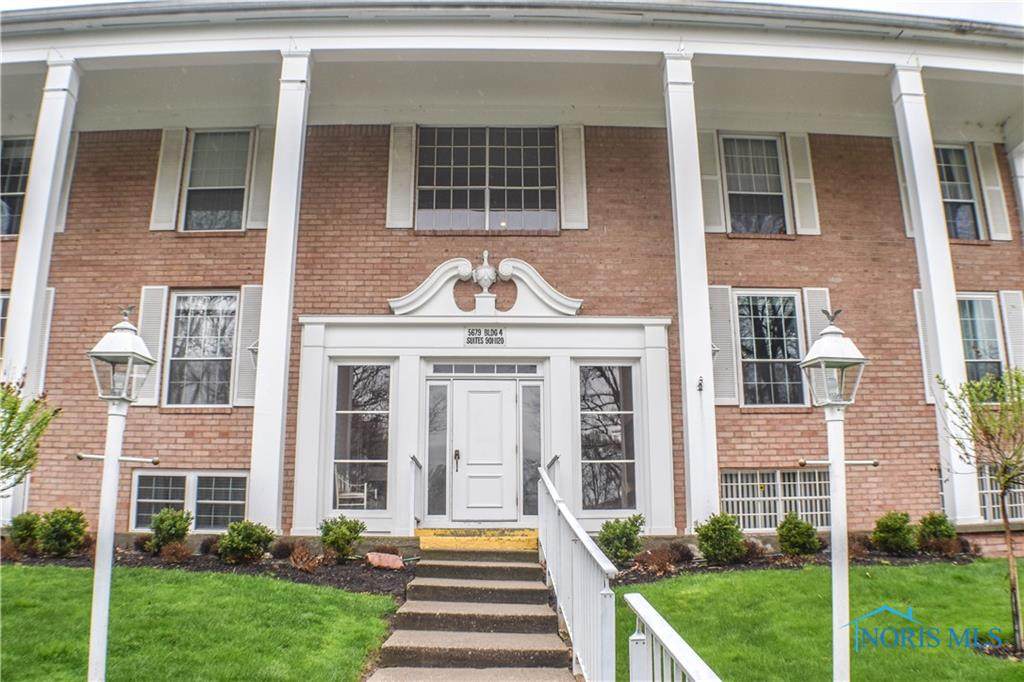 5679 Monroe Street - Photo 1