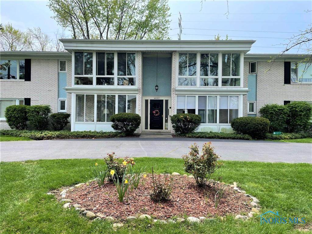 4057 Hillandale Road - Photo 1