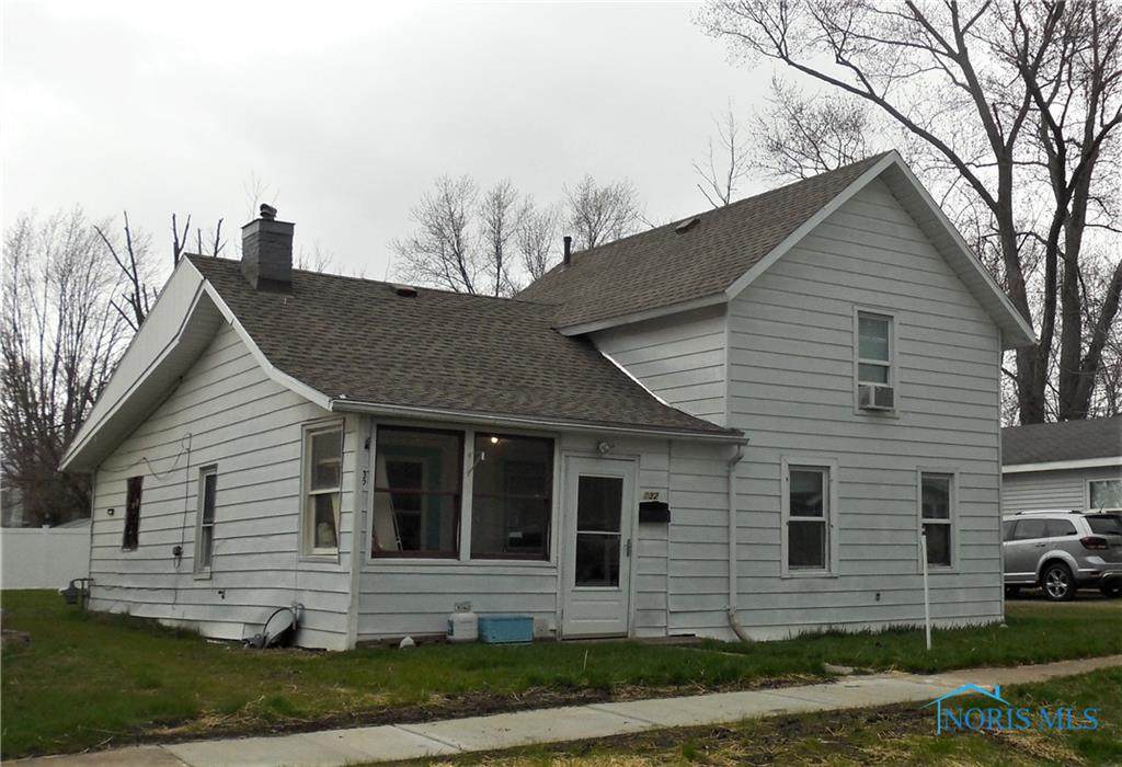 432 Short Street - Photo 1