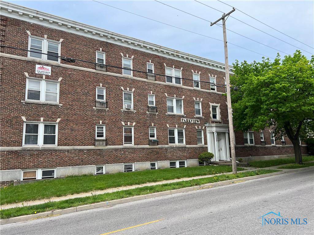 2289 Upton Avenue - Photo 1