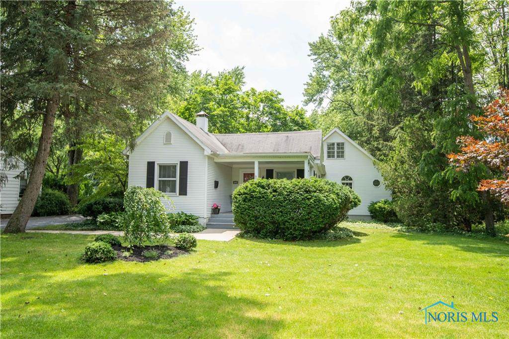 922 Cherry Street - Photo 1