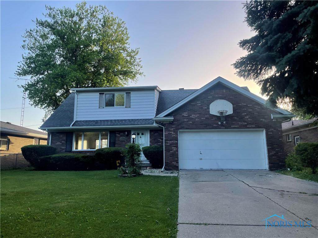 4437 282nd Street - Photo 1