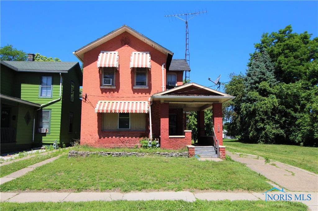 725 Detroit Avenue - Photo 1