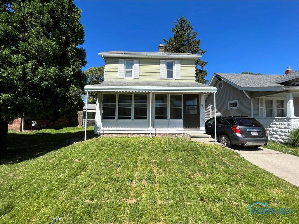 728 Woodsdale Avenue - Photo 1