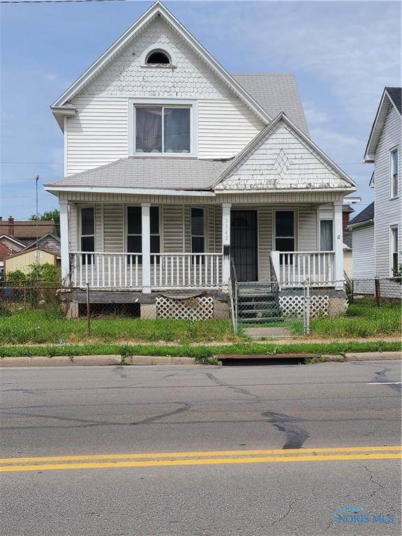 1142 Oak Street - Photo 1