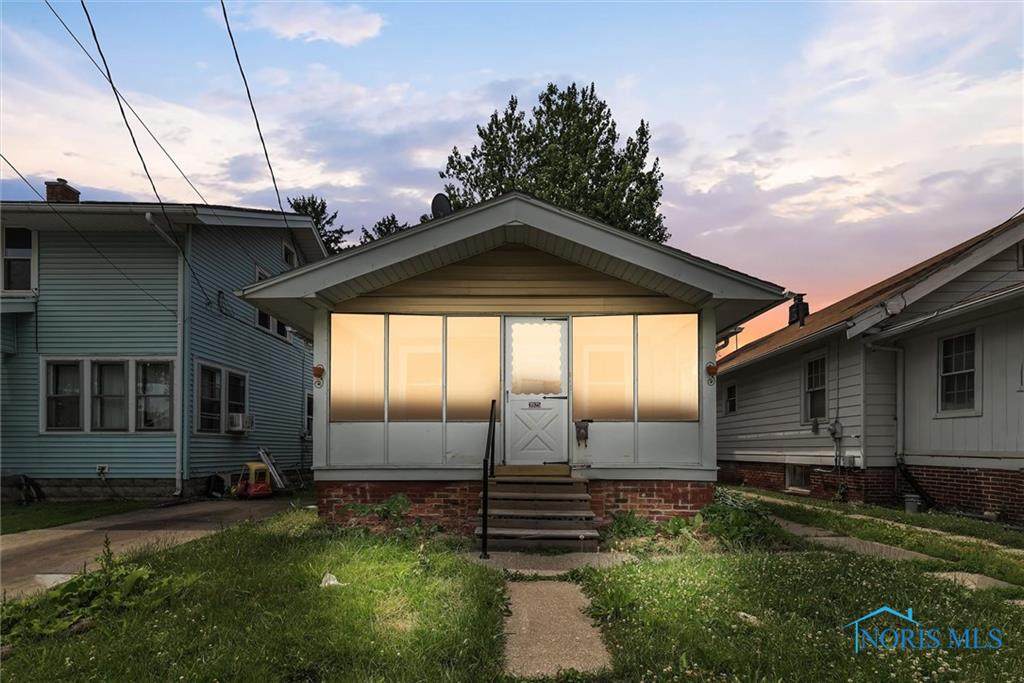 3925 Burton Avenue - Photo 1