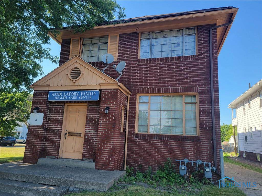 1170,1176 Sylvania Avenue - Photo 1