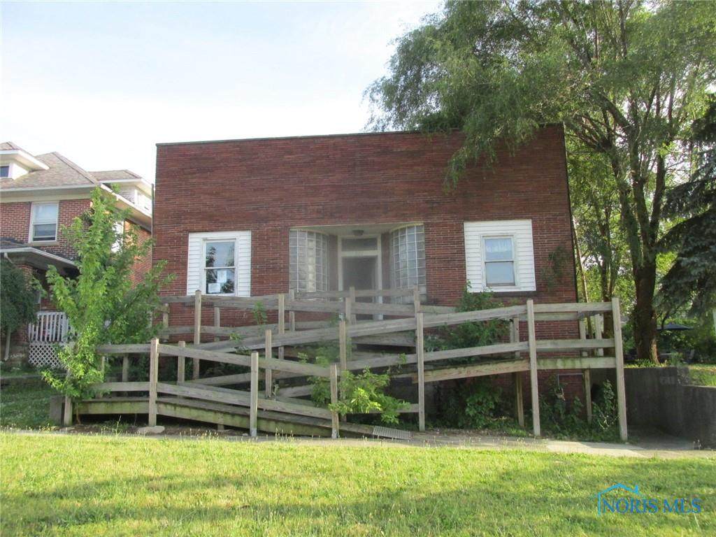807 State Street - Photo 1