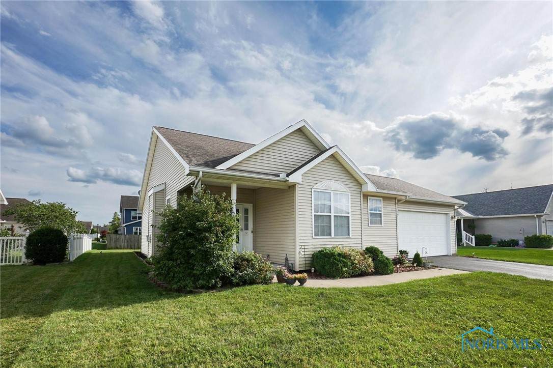 1885 Jessica Drive - Photo 1