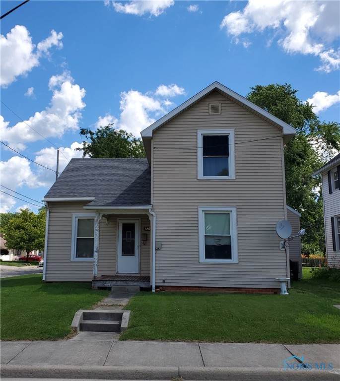 526 Vine Street - Photo 1