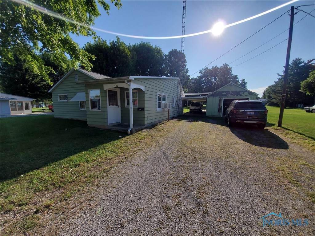 381 Warpole Street - Photo 1