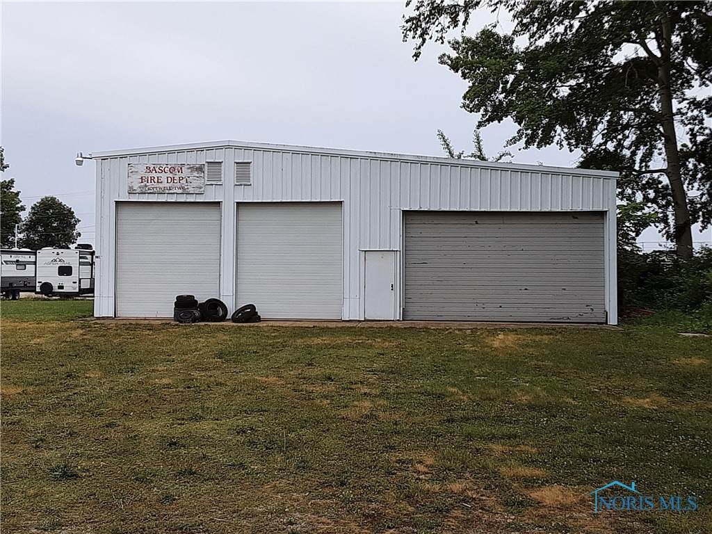 960 Morgan Street - Photo 1