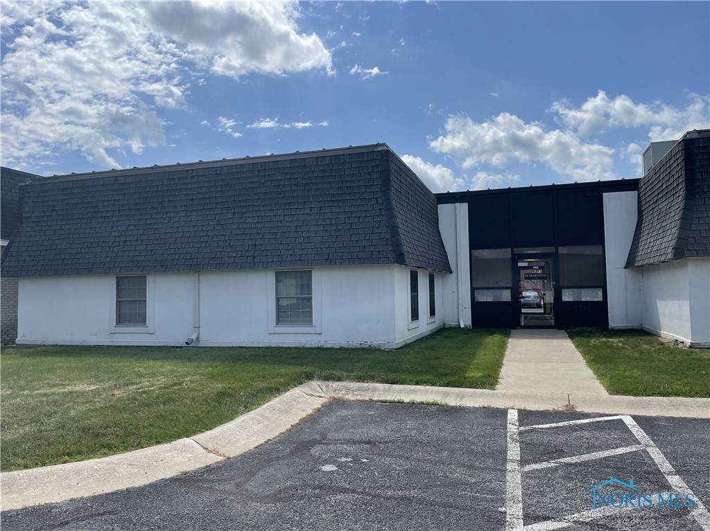 1645 Tiffin Avenue - Photo 1