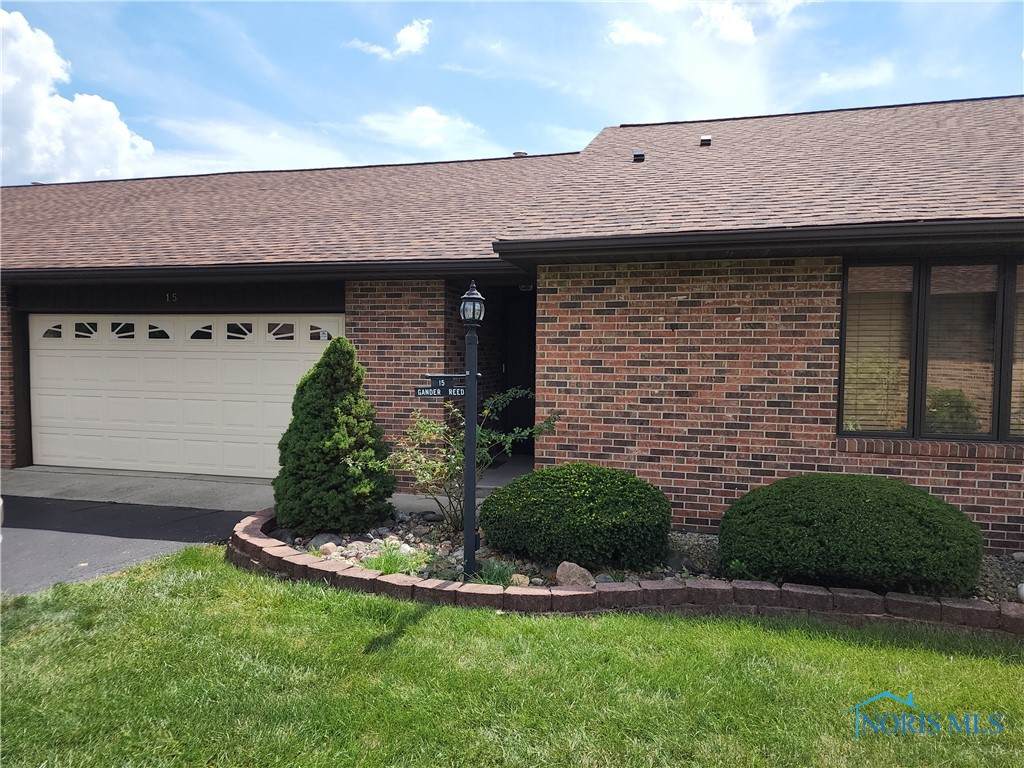 15 La Plas Drive - Photo 1