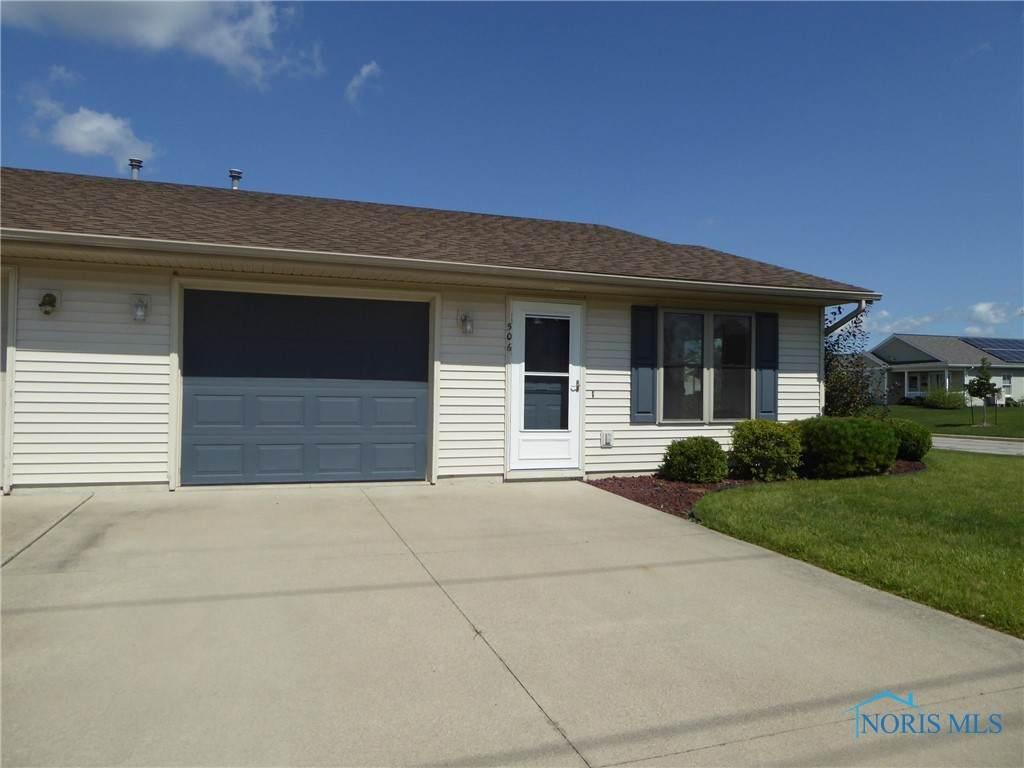 506 Holland Street - Photo 1