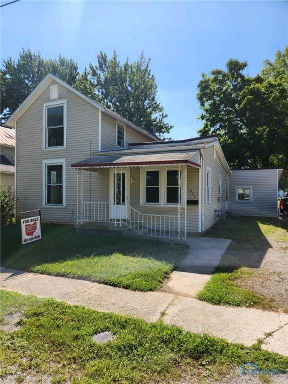 625 Bennett Street - Photo 1