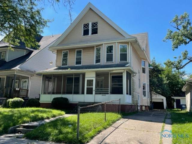 2407 Franklin Avenue - Photo 1
