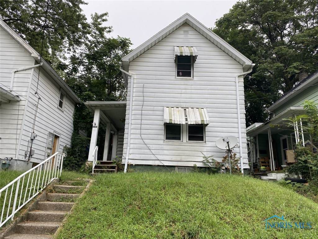 1810 Bigelow Street - Photo 1