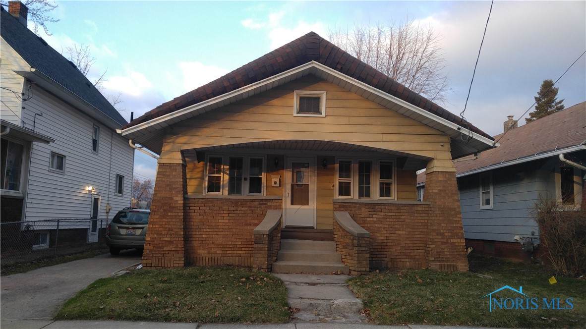 3859 Upton Avenue - Photo 1
