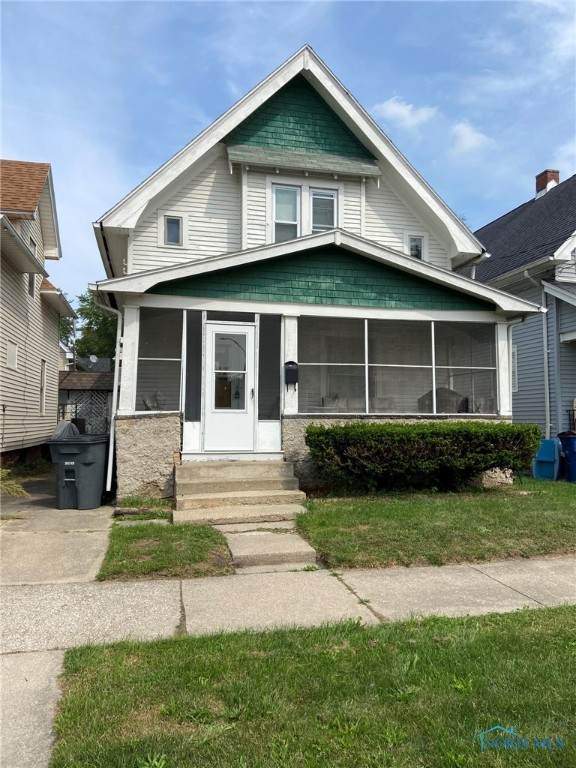 1017 Salem Street - Photo 1