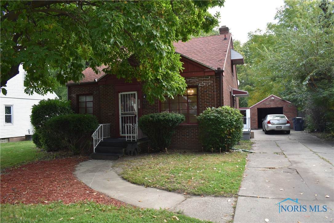 802 Cuthbert Road - Photo 1