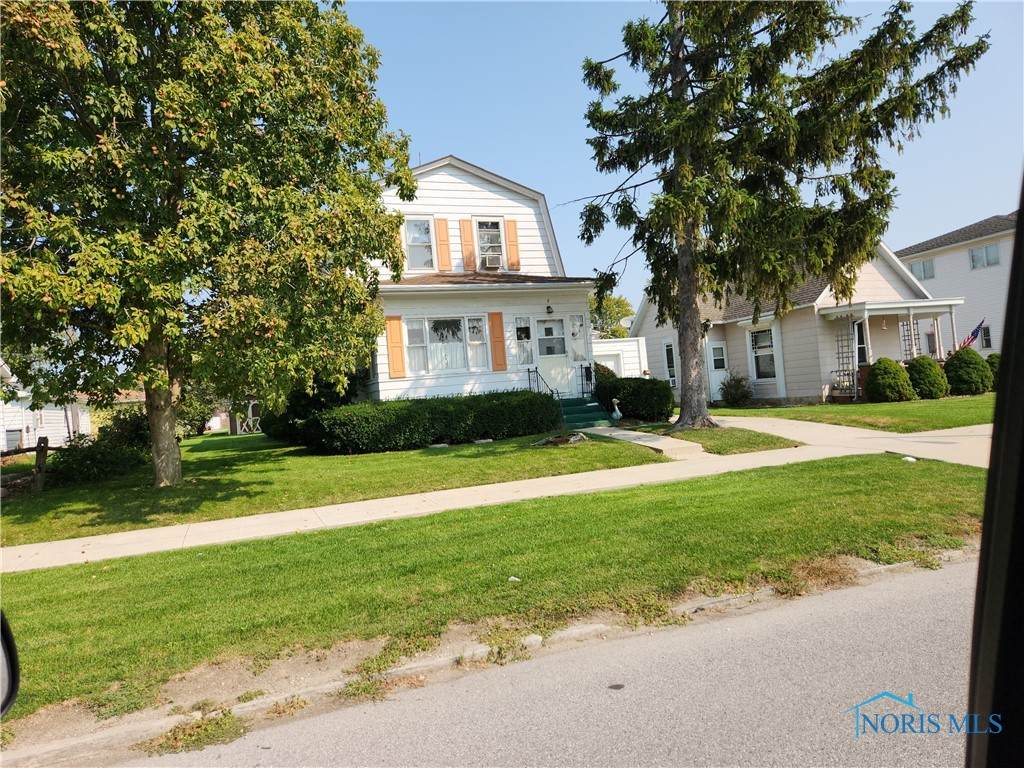 214 Jackson Street - Photo 1