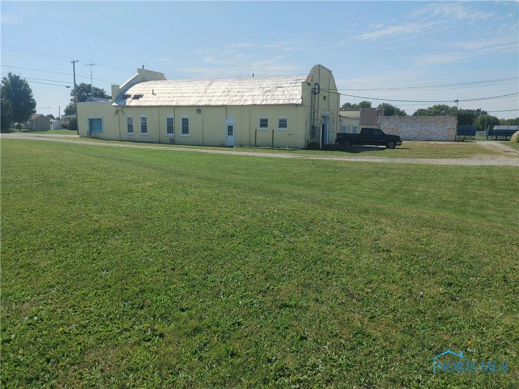 202 Zimmerman - Photo 1