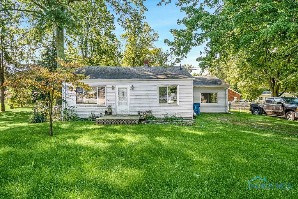 5936 Bayshore Road - Photo 1