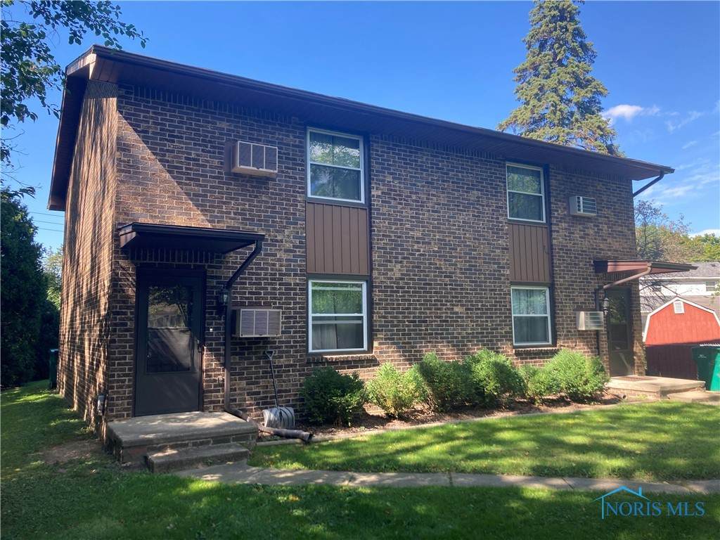 105 River Lane - Photo 1