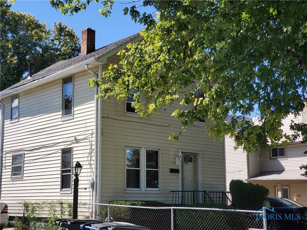2544 110th Street - Photo 1