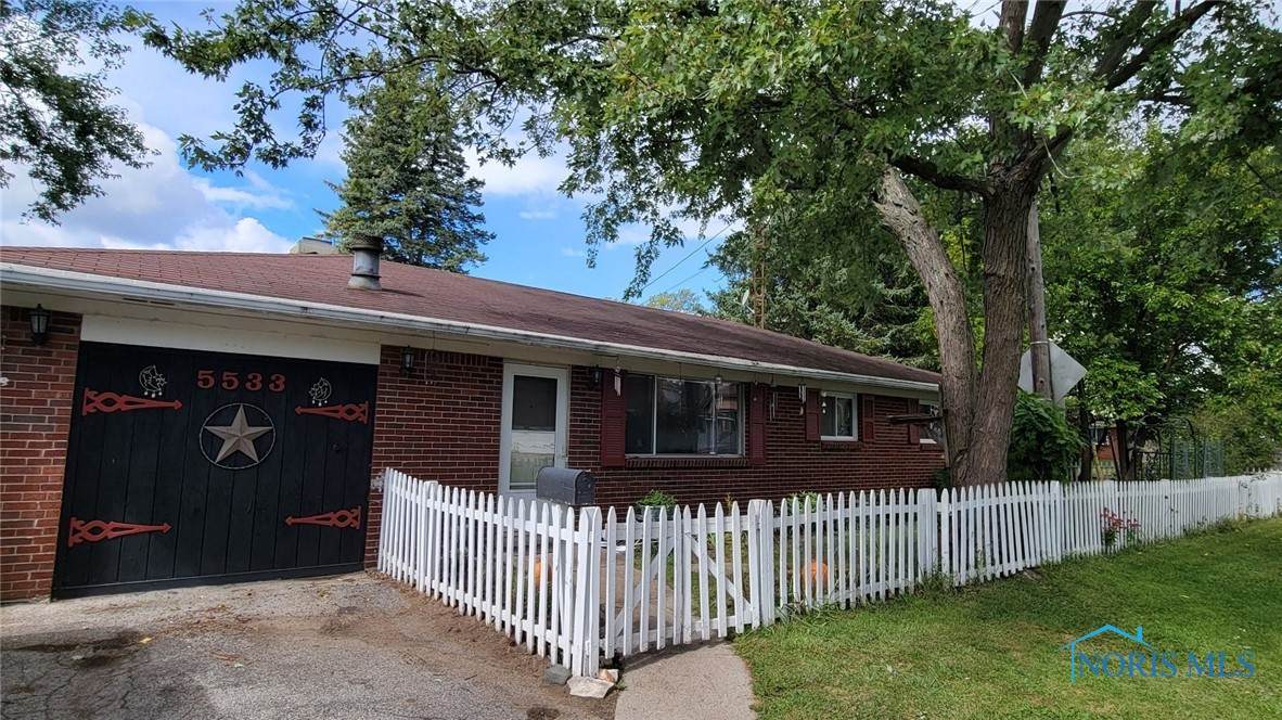 5533 Ruth Avenue - Photo 1