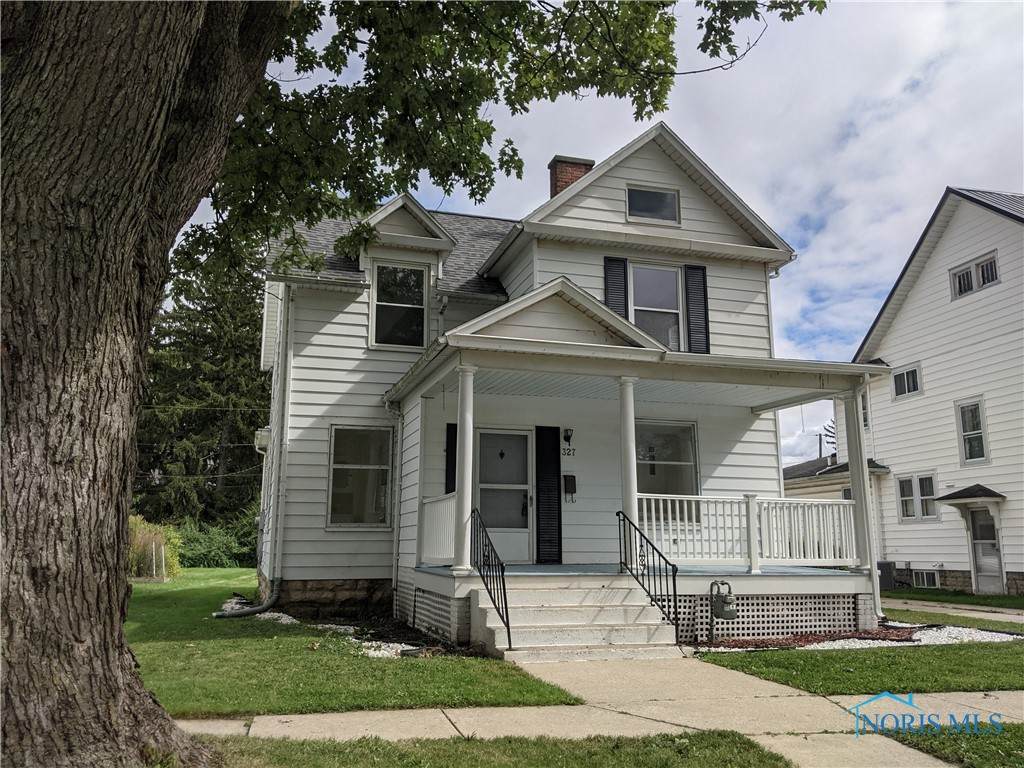 327 Washington Street - Photo 1