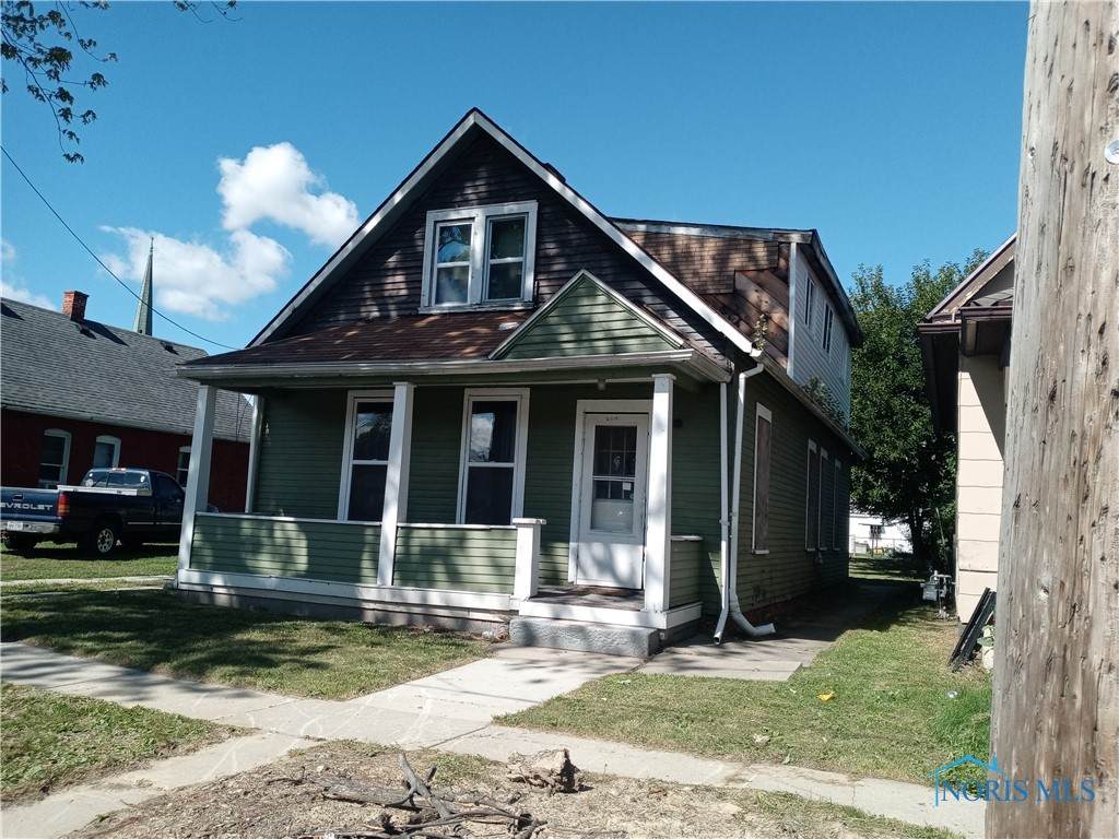 2019 Valentine Street - Photo 1