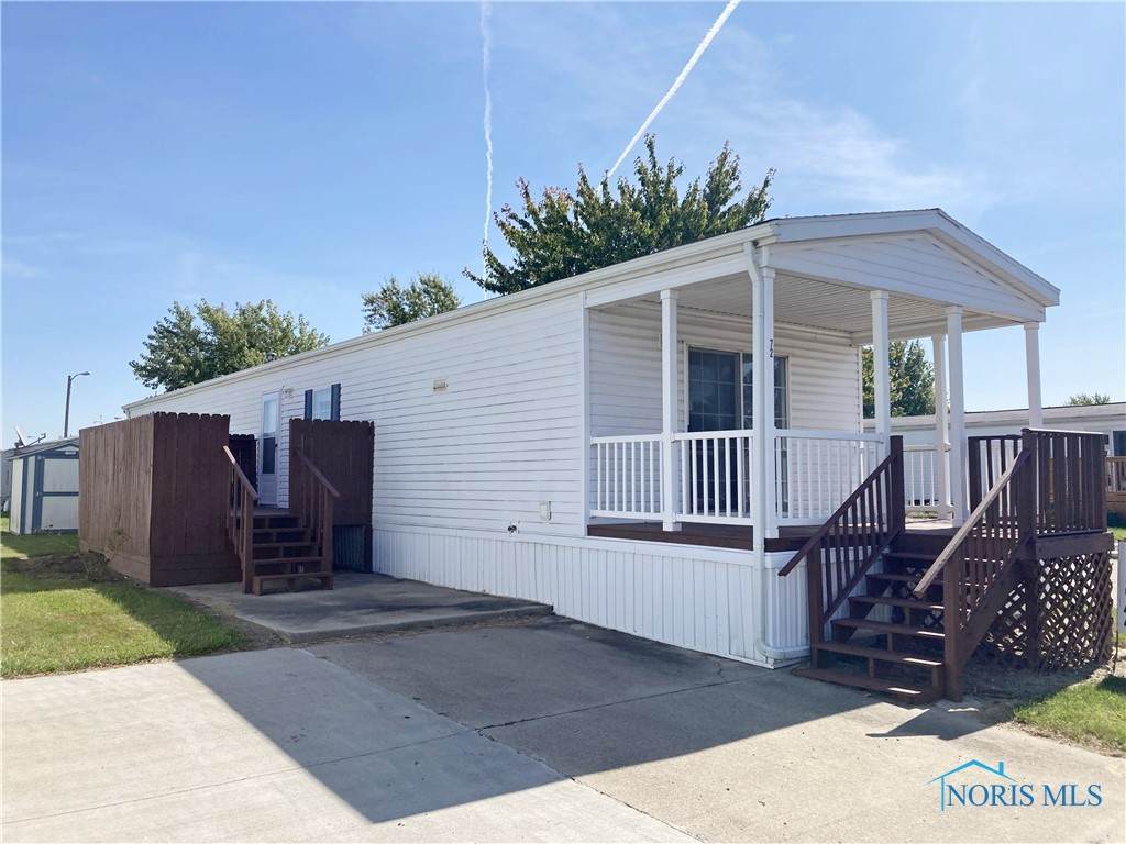 315 Parkview Drive - Photo 1