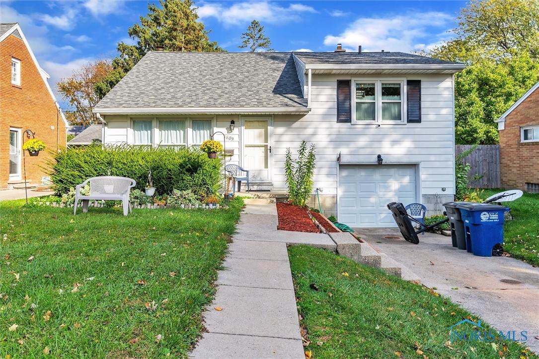 1609 Carmelle Court - Photo 1
