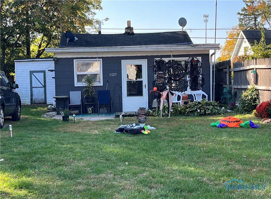 1527 Primrose Avenue - Photo 1