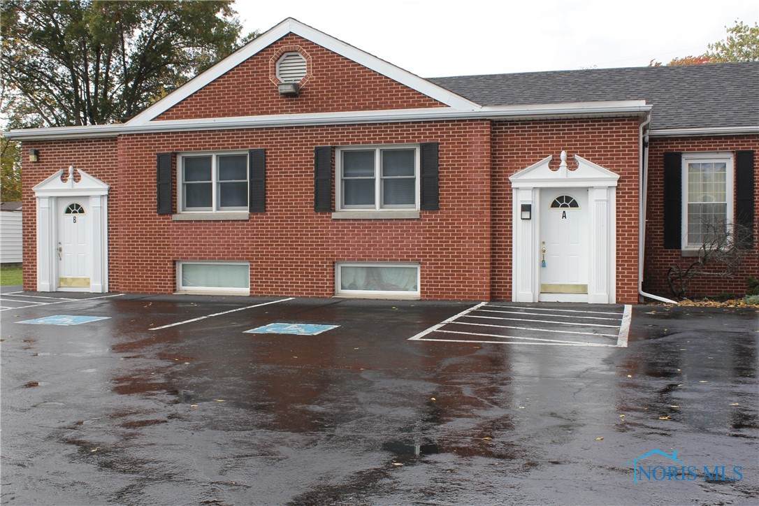 1450 Clinton - Photo 1