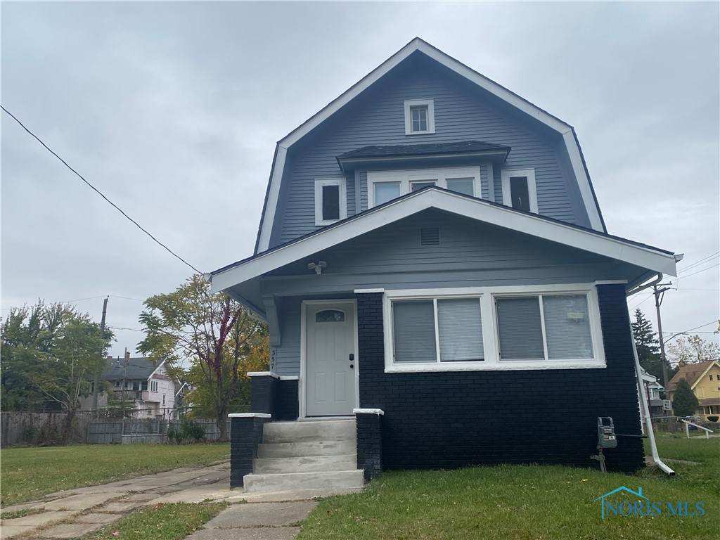 357 Islington Street - Photo 1