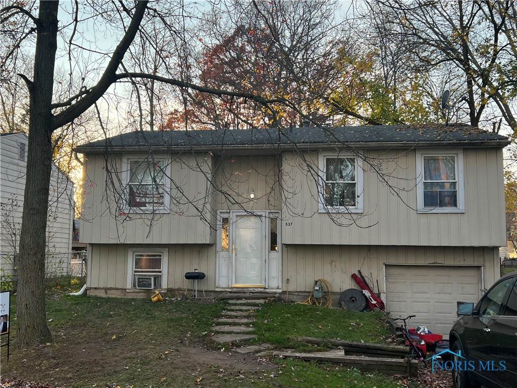 537 Richards Road - Photo 1