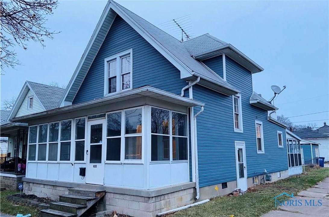 655 Raymer Boulevard - Photo 1