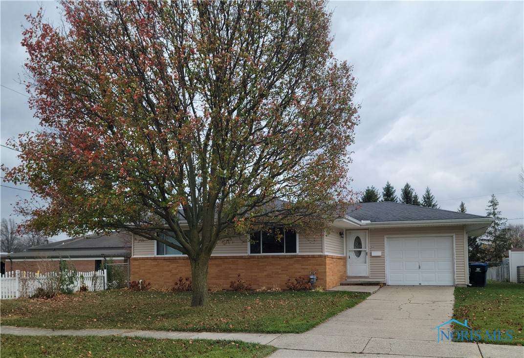 2848 Bleeker Street - Photo 1