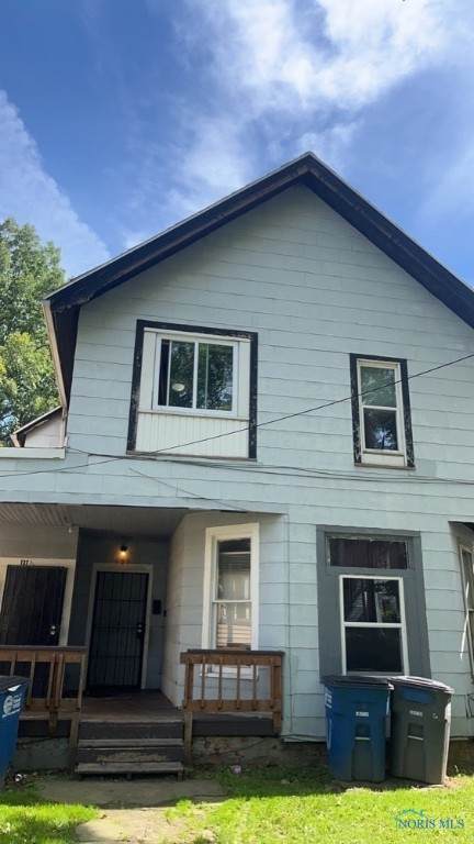 137 Gibbons Street - Photo 1