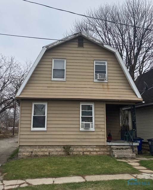 715 Bowman Street - Photo 1