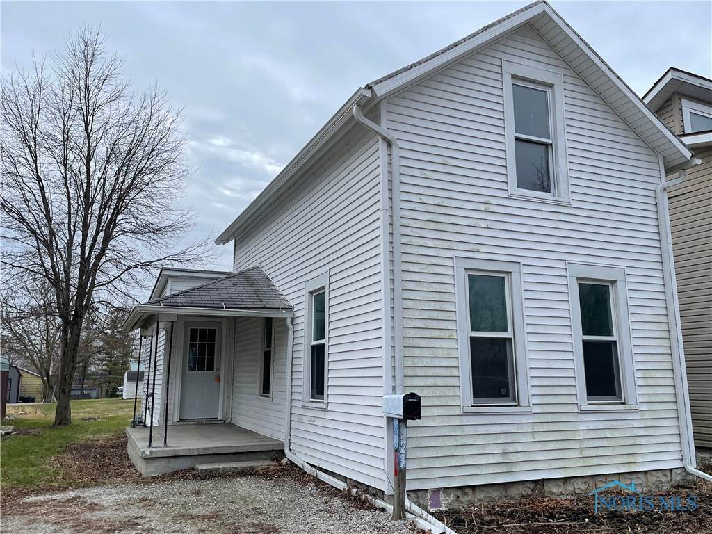 323 Broadway Street - Photo 1